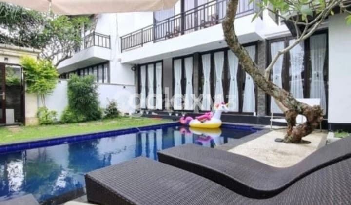 VILLA RAYA ULUWATU UNGASAN BADUNG, BALI