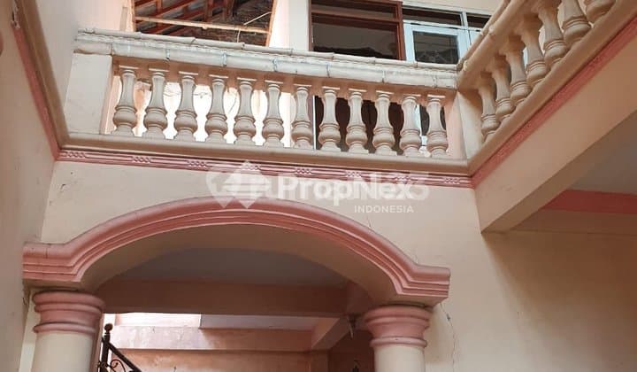 Sell Cheap Slash Price Land Calculation, 1.5-Story House at a Bargain Price