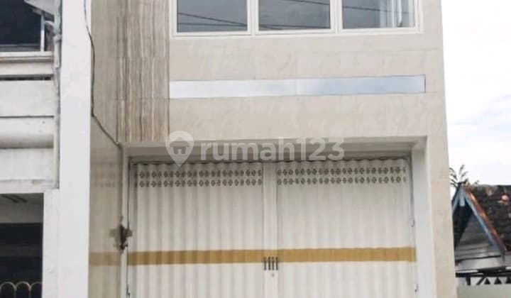 For Sale New 3-Story Commercial Shop House in Probolinggo Area