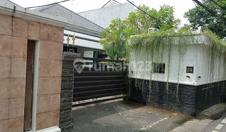 Rumah Murah Minimalis Jl Gaharu 1 No 24 Cipete Selatan,jaksel di Jl. Gaharu I Kav. 24, Cipete Selatan, Cilandak, Kota Jakarta Selatan, DKI Jakarta, Indonesia, 12410, Cipete Rumah Butuh Minim Renovasi SHM