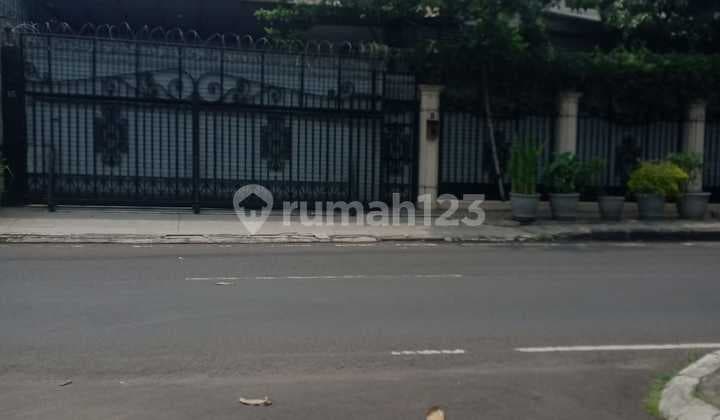 Rumah 2 Lantai Murah Dan Mewah di Jalan Adhyaksa 9 No. 16, Lebak Bulus, Cilandak, Kota Jakarta Selatan, DKI Jakarta, Indonesia, 12440, Fatmawati Bagus