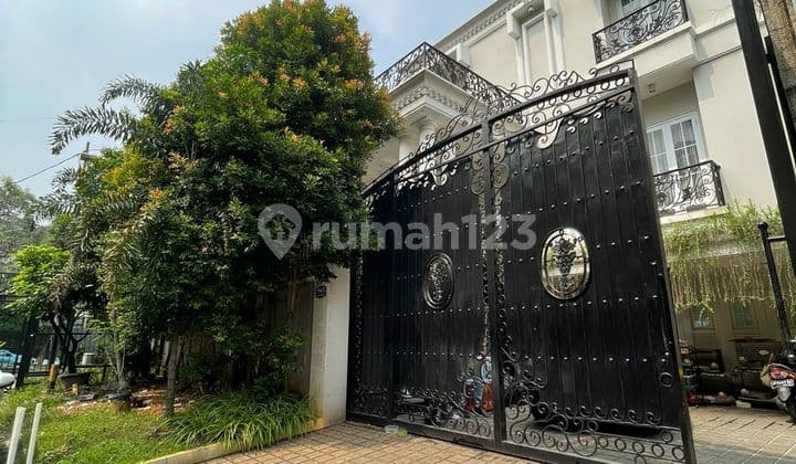 Rumah Murah 3 Lantai Pondok Indah di Jl. Sekolah Duta I No. 1, Pondok Pinang, Kebayoran Lama, Kota Jakarta Selatan, Dki Jakarta, Indonesia, 12310, Pondok Indah Butuh Minim Renovasi SHM Rumah