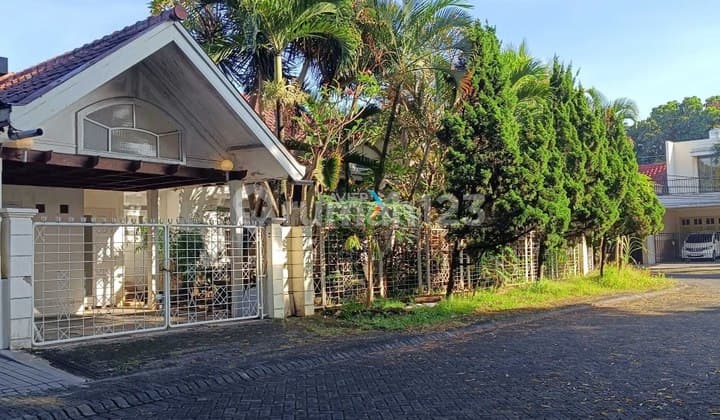 Rare Listing‼️ For Sale / Rent Strategic Position Hook House in the Front Block of Pbi Araya Blimbing, Malang ✨