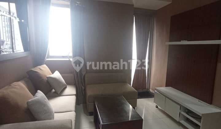 Apartemen Gloria 2 Kamar Tidur Furnished
