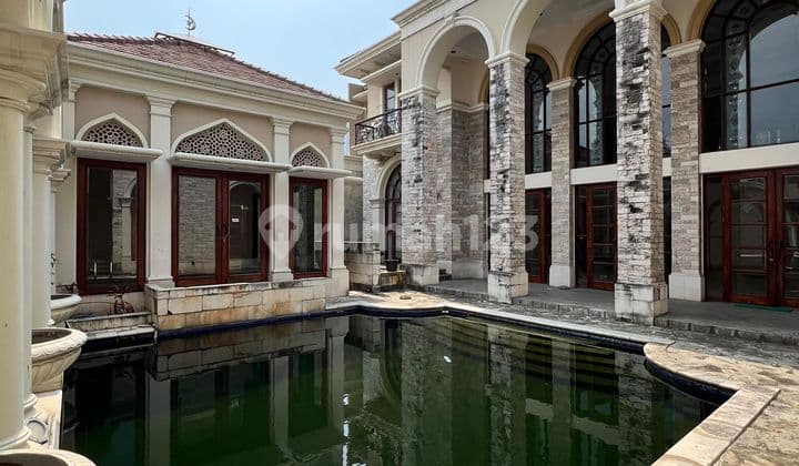 Rumah Mewah 2 lantai di patra kuningan, Jakarta Selatan.