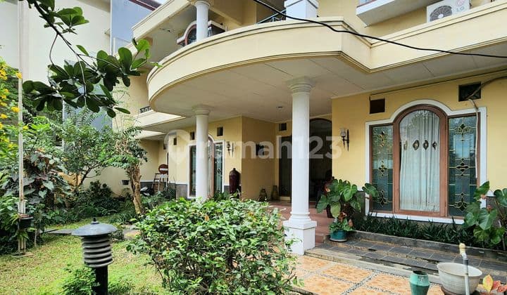 Rumah 2 Lntai Siap Huni di Gandaria Utara, Kebayoran Baru