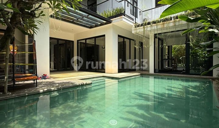 Luxury Resort House Full Furnished, Exclusive Area di Cipete