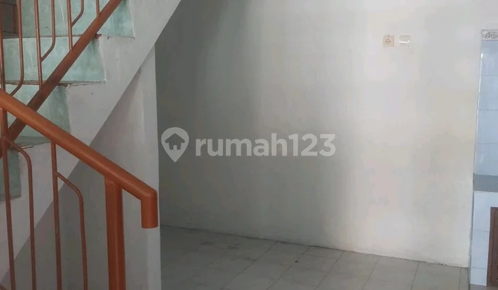 Disewakan Dijual Rumah Pondok Jati Sidoarjo Disewakan Dijual Rumah Pondok Jati Sidoarjo