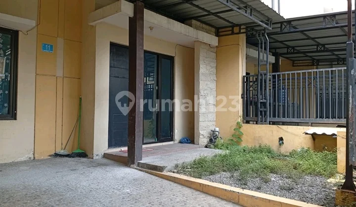 For Sale and Lease House Palm Residence For Sale and Lease House Palm Residence