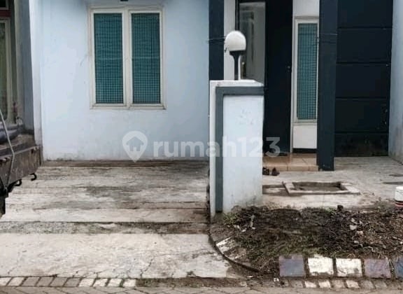Dijual Rumah di Taman Dhika Sidoarjo