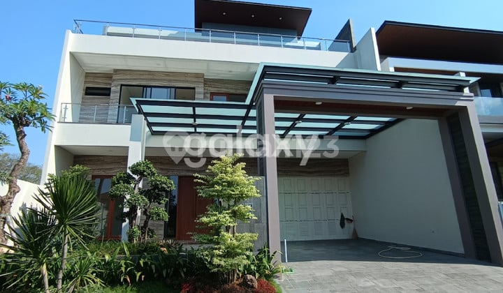 Rumah Mewah Lokasi Strategis di Citraland Bukit Golf International