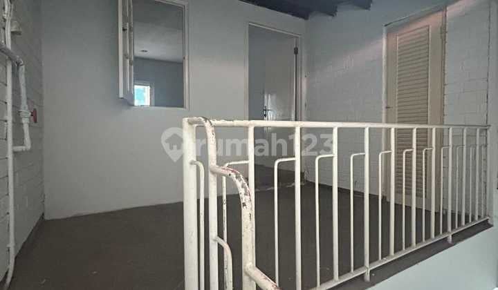 2-Story House in Sidosermo, Surabaya