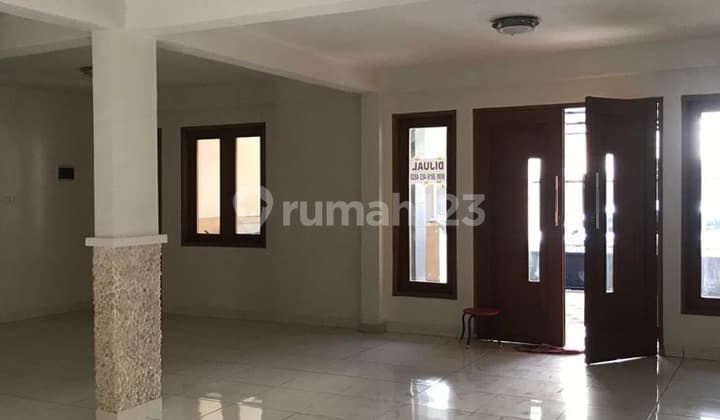 Murah !! Dijual 2 Rumah Jadi 1 Siap Huni Bersih dan Rapih di Tpi 2 SHM