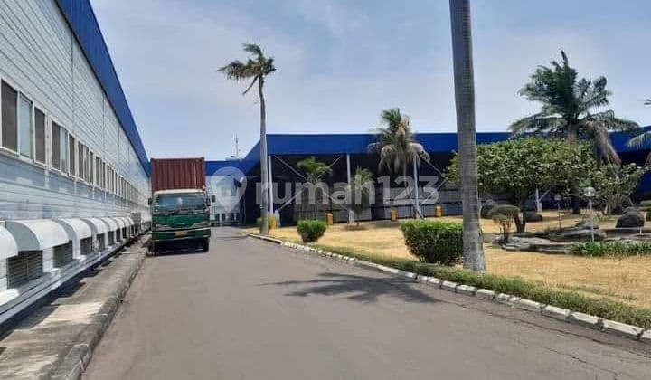 Murah !! Dijual Tanah Bonus Bangunan Ex Pabrik di Bekasi