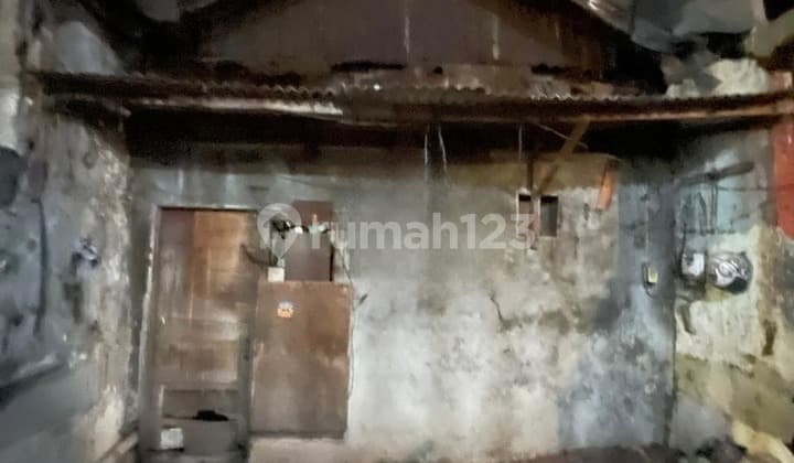 Murah !! Dijual Rumah di Teluk Gong Harus di Renovasi Total Tidak Layak Huni