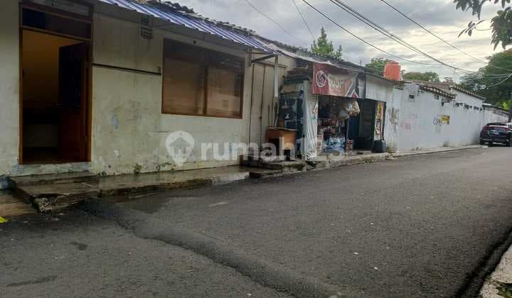 Murah !! DIJUAL RUMAH LAMA DI MENTENG DALAM BANGUNAN TAHUN 1998