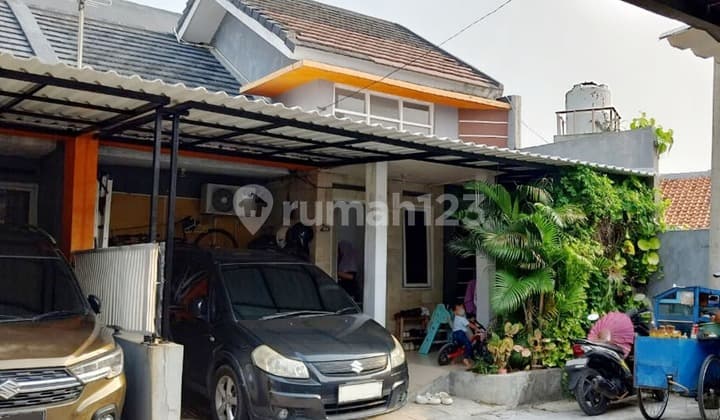 Dijual Rumah di Cluster Pelangi Residence