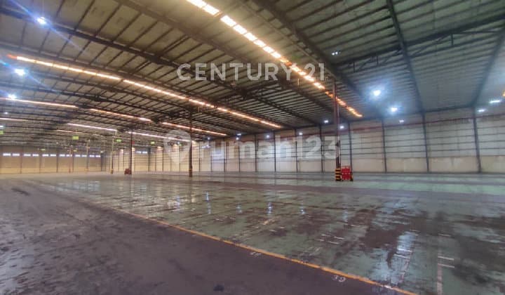 Warehouse for Rent on Cibungur Main Road, Purwakarta