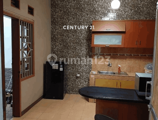 Rumah Bagus Fully Furnished di Jababeka