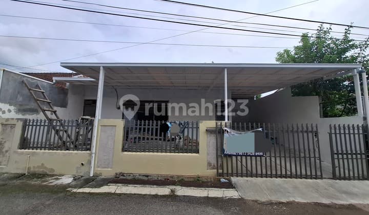 Rumah di Dian Permai Nyaman Tenang , Baru Renov Upgrade 2025