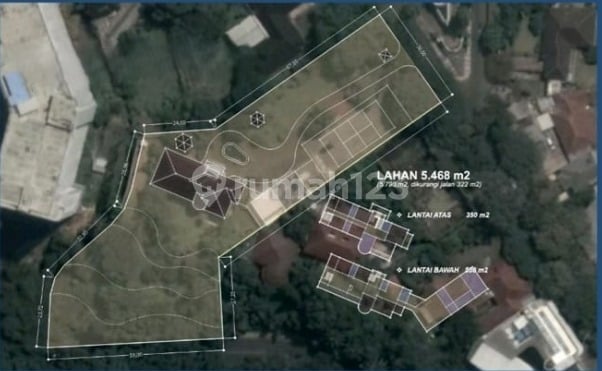 Rumah Ada Lapangan Tennis Di Dago Dekat Taman Sari
