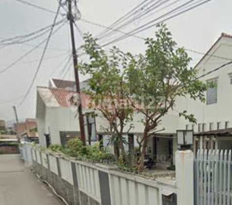 Rumah Lelang Bagus Modern di Sumedang Utara !