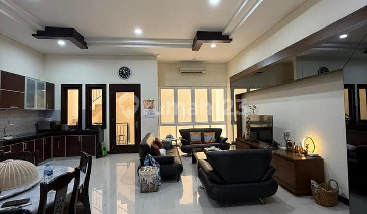 DIJUAL RUMAH MANYAR PERMAI PANTAI INDAH KAPUK 7X25m TERMURAH