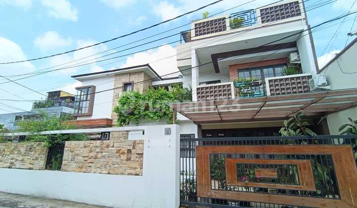 Rumah Mewah di Jl Pmd Seskoal Cipulir Kby Lma Jakarta Selatan