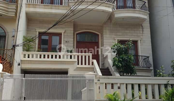 Rumah 3Lt di Perum Sunter Garden Tj Priok Jakarta Utara