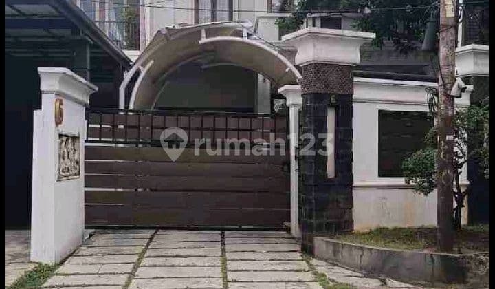 Rumah 2Lt di Jl Pinang 1Pd Labu Cilandak Jakarta Selatan