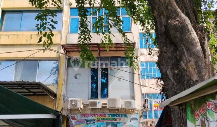 Ruko 4lt Komersil Di Ruko Intercon Megah Joglo Jakarta Barat