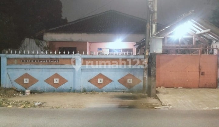 Dijual Rumah Lokasi Strategis di Kunciran Indah, Kota Tangerang