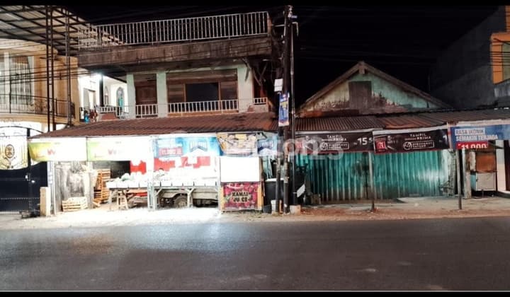 Gudang Dijual Depan Pasar Balongpanggang, Gresik