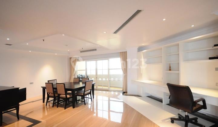 Apartemen Cantik 4 Kt Sudah Renov Di Scbd Jaksel