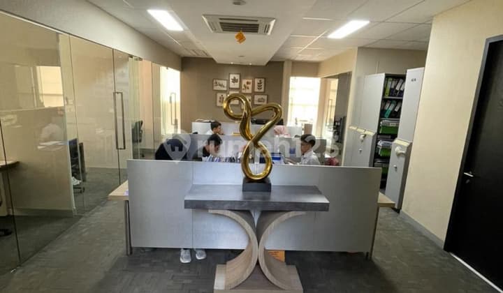 Dijual Kantor 3 Lantai Anggrek Loka. Cocok untuk Klinik atau Coworking Space atau Cafe