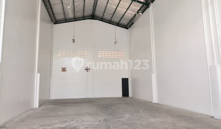 Disewakan Gudang Bizzpark Daan Mogot