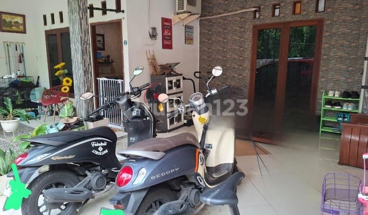 Rumah Strategus Siap Huni Akses Stasiun Kereta Di Beji