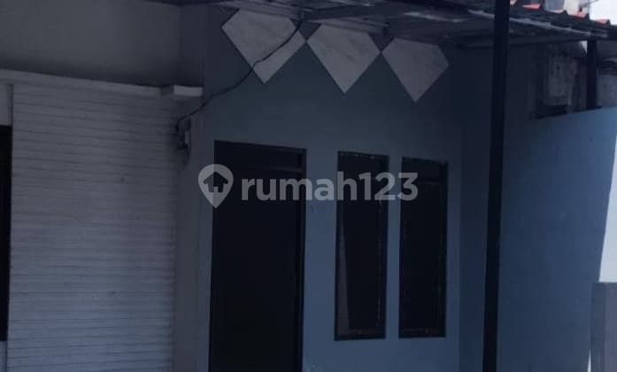 Rumah Strategi Dekat Pintu Gerbang Tol Di Sawangan