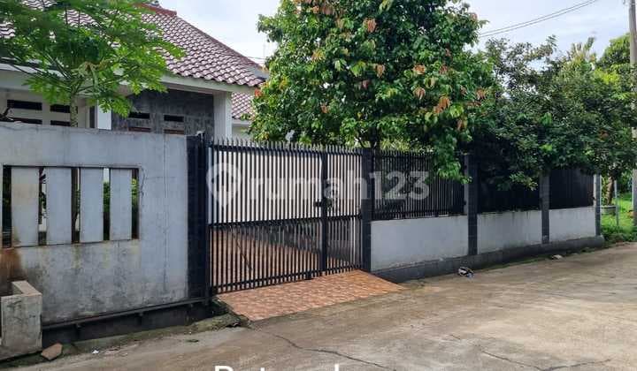 Dijual Rumah Murah Di Bogor Hoek Terawat Dekat Ke St. Cilebut