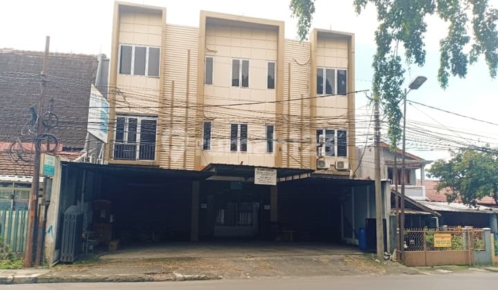 Dijual Murah Ruko Gandeng 3,5 Lantai Dekat Stasiun Bogor Kota di Perintis Kemerdekaan