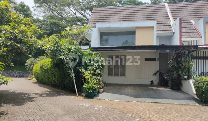 Jual Rumah Hoek Cluster Terdepan Terawat Rancamaya Golf Estate