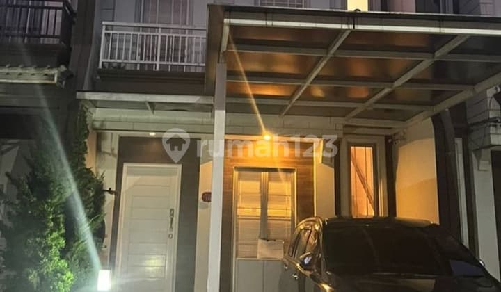 Jual Rumah 2 Lantai Semi Furnished Rancamaya Golf Estate