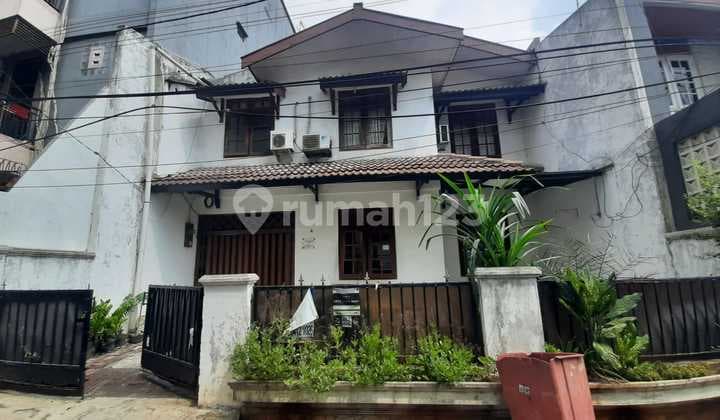 Ton - Dijual Cepat Barang Langka Harga Mepet Njop Lokasi Dekat Kampus Jakarta Barat