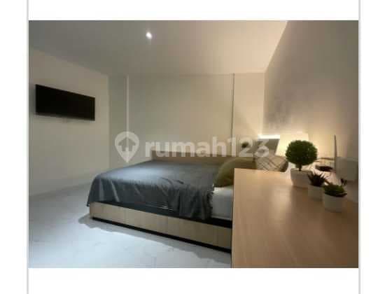 Ton - Dijual Rumah Kost Slipi 36 Kamar Furnish