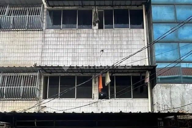 Ton - Dijual Rumah Kost Dekat Stasiun Juanda 12 Kamar Furnish