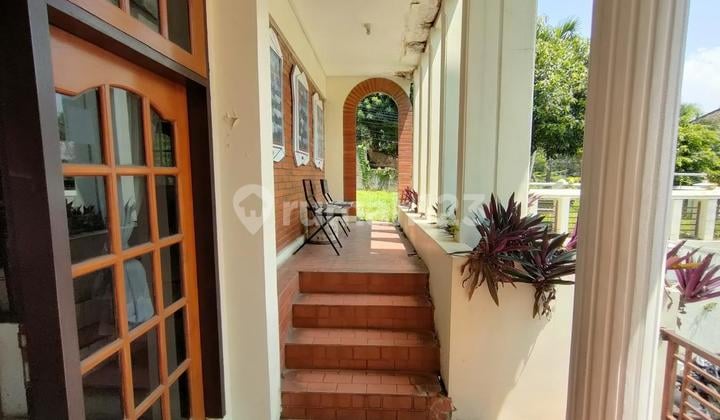 Dijual Rumah 3 Lantai Kawasan Setrasari Bandung Utara Lokasi Nyaman Udara Fres Alam Pegunungan