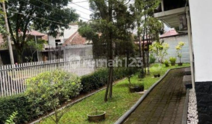 Dijual Rumah Antik dan Bagus 1 Lantai Sayap Jl Sunda Bdg