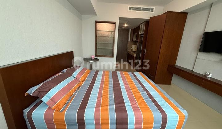 Apartment U Residence Studio Furnished Selangkah ke Uph Karawaci
