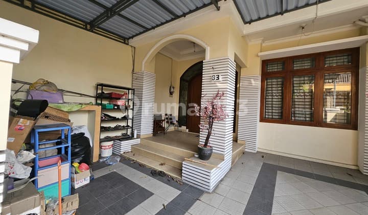 Hunian Asri 3 Lantai Siap Huni