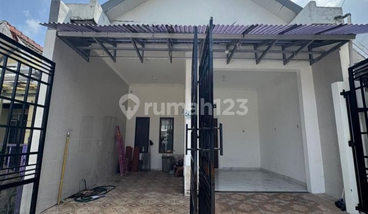 Rumah Baru Renovasi Siap Huni di Medang Lestari